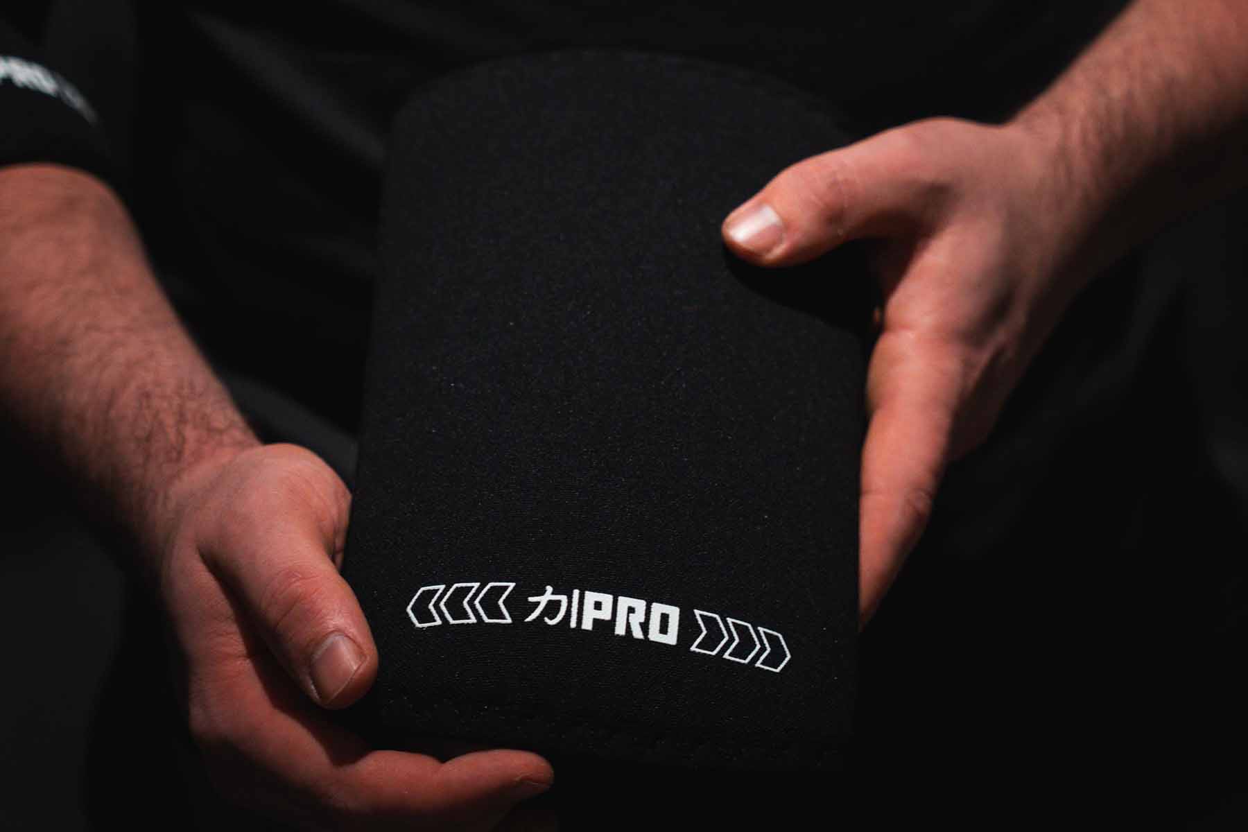 7mm Pro Lite Elbow Sleeves - Hybrid Extra Stiff/Regular Neoprene - Finalrep Approved - Image 7