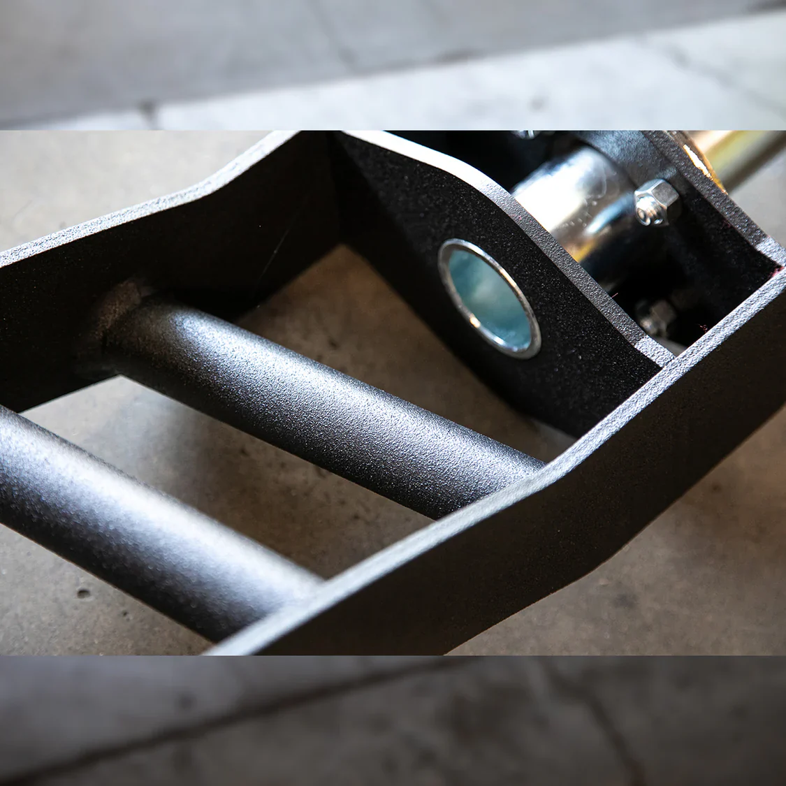 Kabuki Strength – The Kadillac Bar - Image 3
