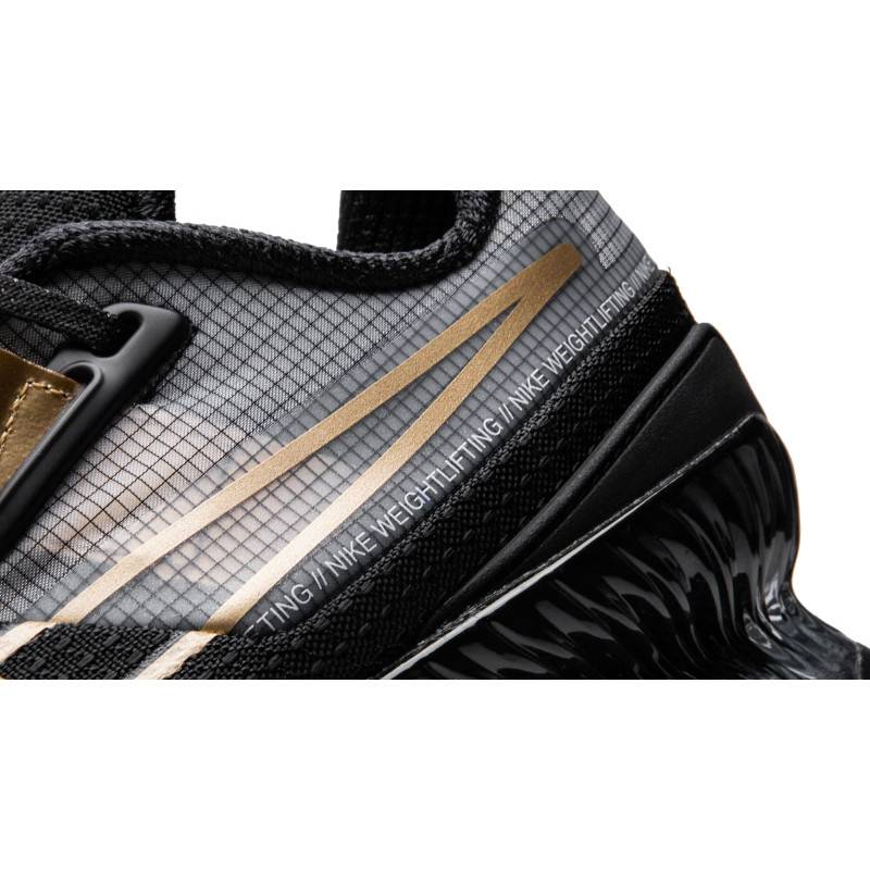 Nike Romaleos 4 - Black/Metallic Gold-White - Image 5