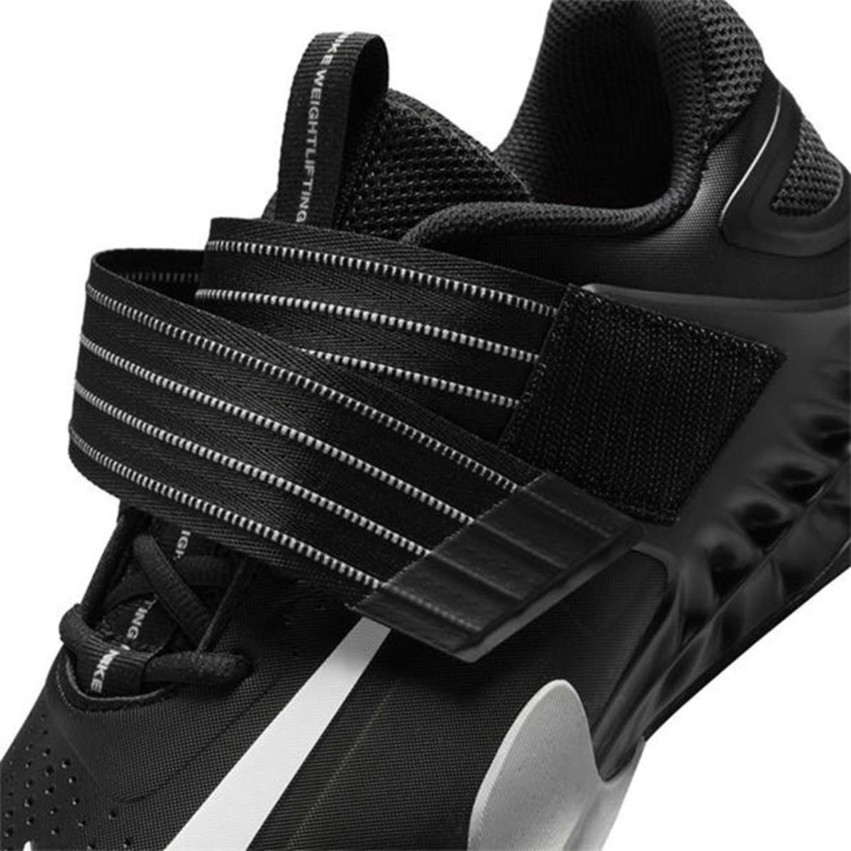 Nike Savaleos - Black - Image 9