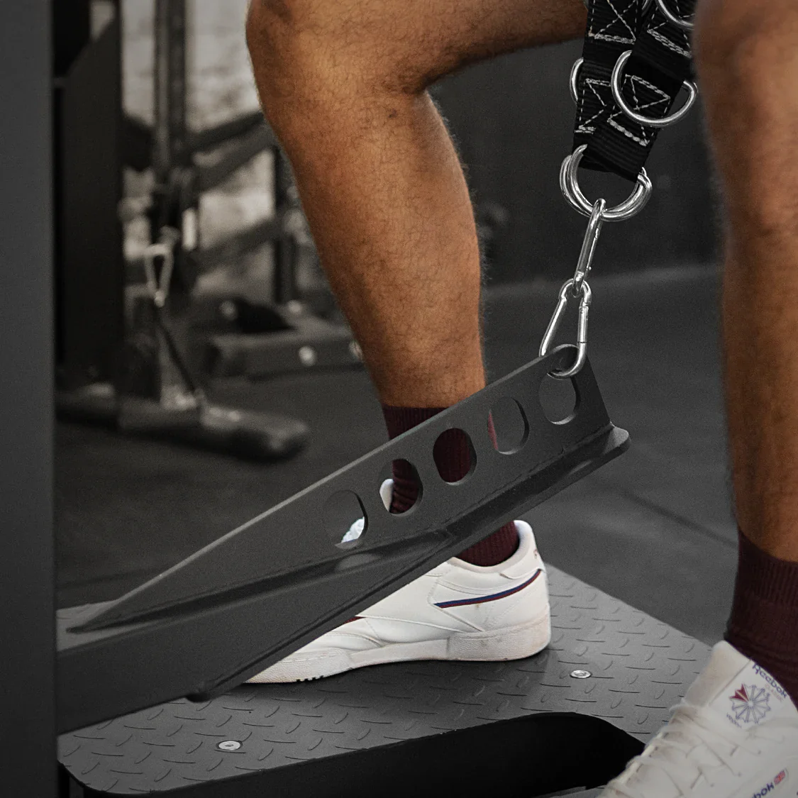 Riot Belt Squat Machine - Image 6