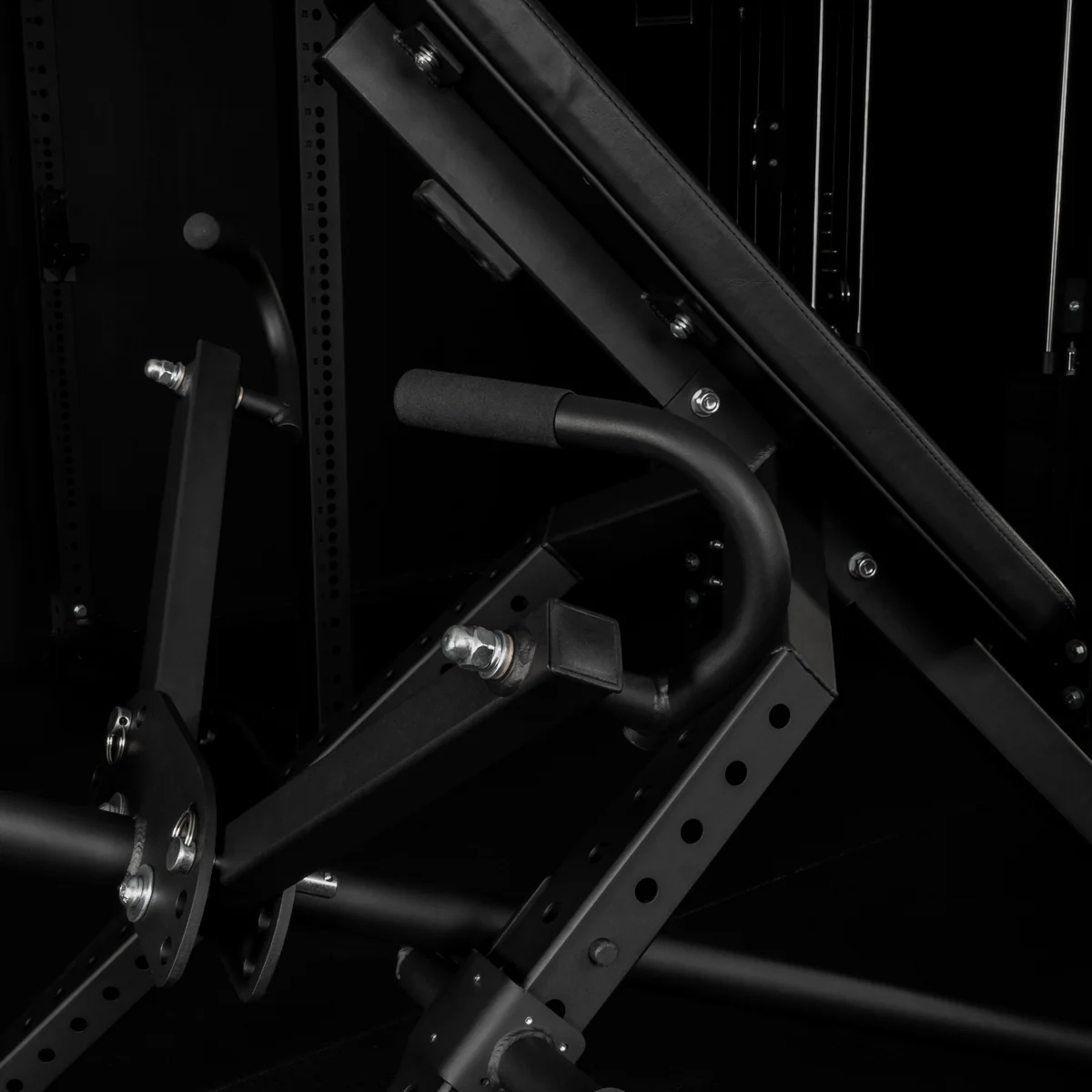 Riot Chest Supported Lat Row Bench - Image 6
