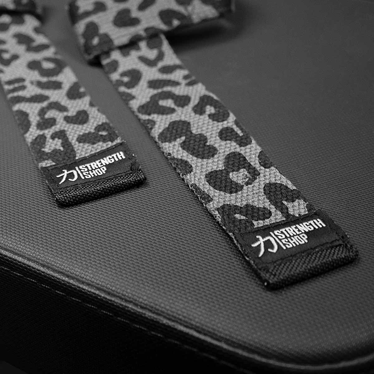 Originals Lifting Straps, Dark Leopard - Cotton - Image 5
