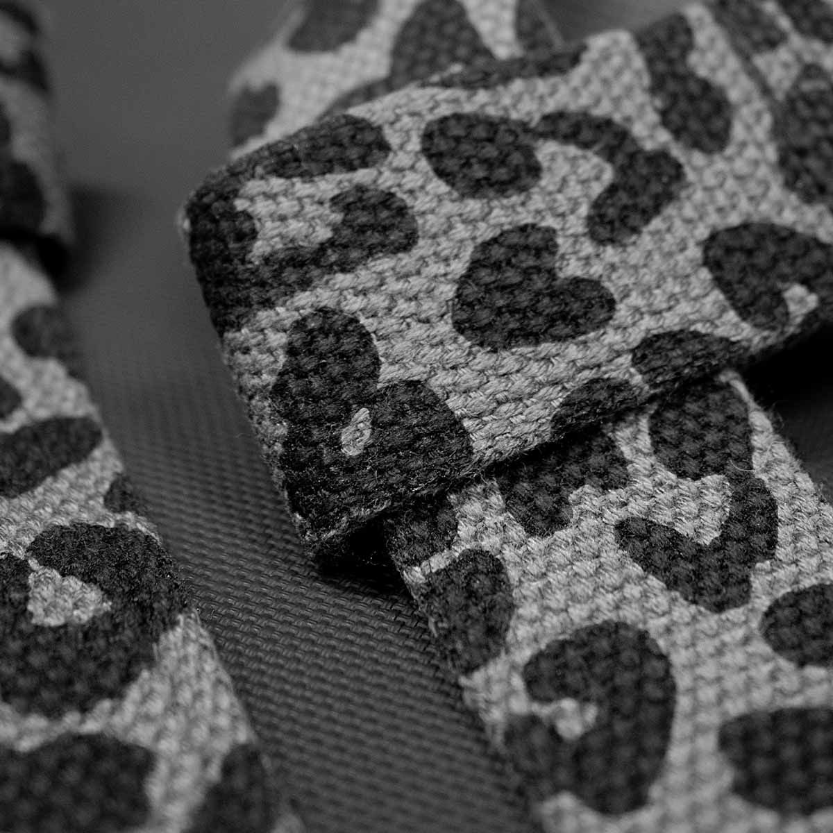 Originals Lifting Straps, Dark Leopard - Cotton - Image 7