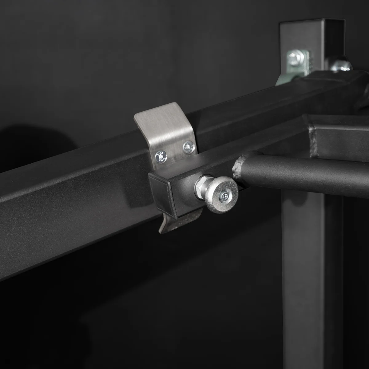 Viking Press - Strongman Shoulder Press Machine - Image 8